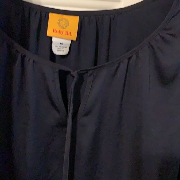 Ruby Rd Size 16 navy blue blouse - Picture 9 of 9